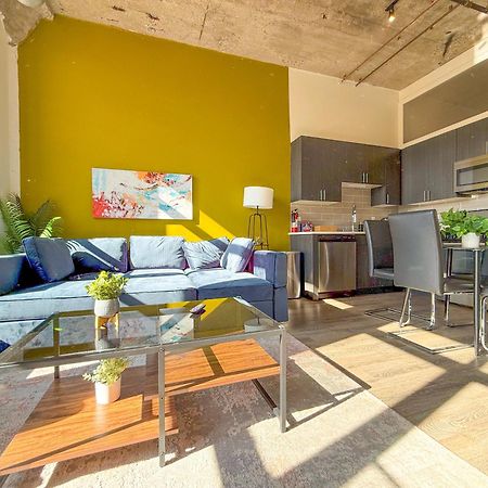 Mccormick Place 2Br Stylish Suite With Optional Parking And Gym For Up To 8 Guests Near Soldier Field And Grant Park Чикаго Экстерьер фото